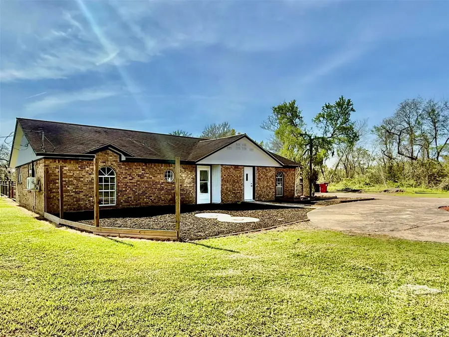 4183 County Road 571, West Columbia, TX 77486 - #2