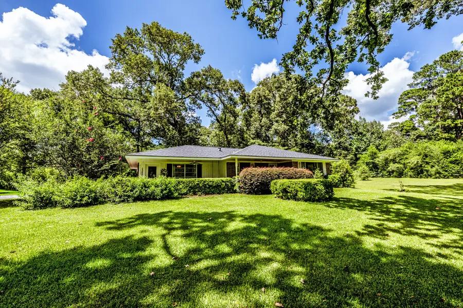 1344 Fish Hatchery Road, Huntsville, TX 77320 - #2