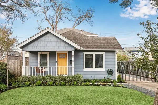 925 E 26th Street, Houston, TX 77009