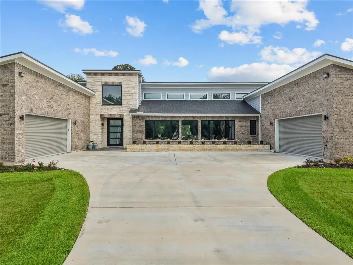 7627 Scott Avenue, Manvel, TX 77578 - #1
