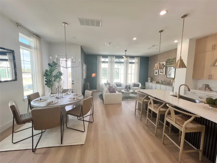 748 Curtin Street, Houston, TX 77018 - Image #2