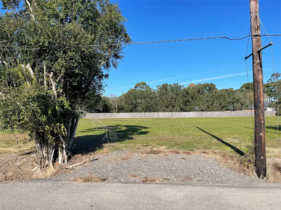 09 Middleton Street, Bacliff, TX 77581 - #3