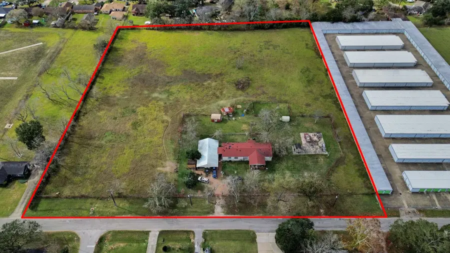 1500 S Durant Street, Alvin, TX 77511 - Image #2