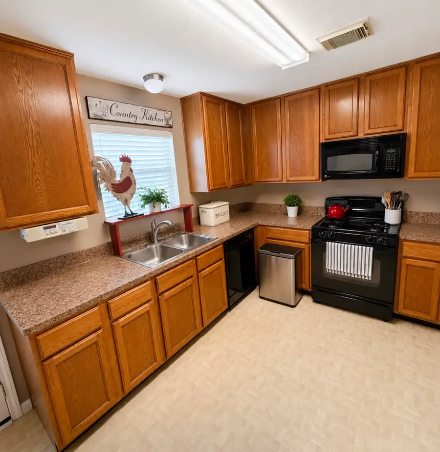 3926 Falvel Shadow Creek Drive, Spring, TX 77388 - #2