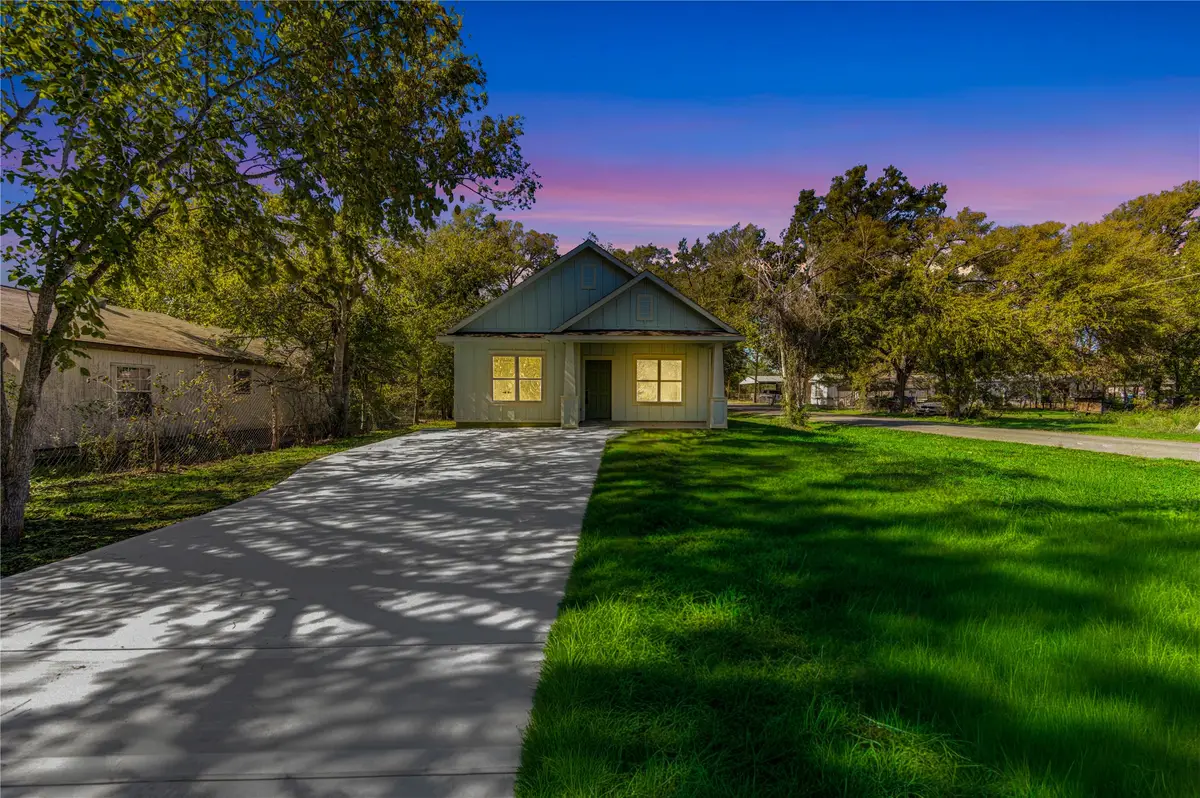 1309 Smith Street, Navasota, TX 77868 - #1