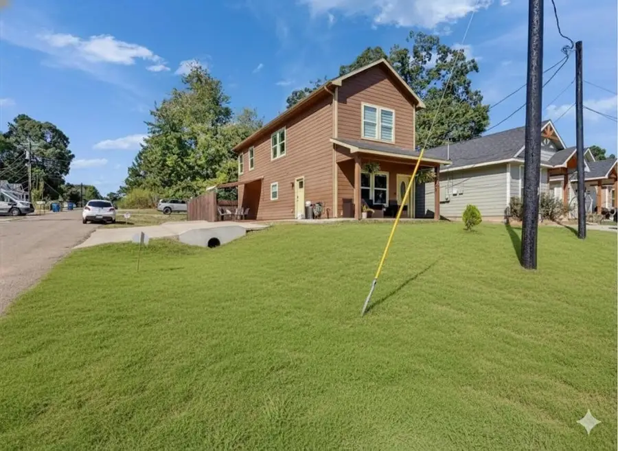 16984 W Juneau, Montgomery, TX 77316 - #3