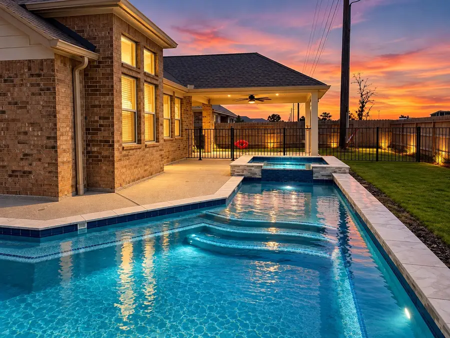 14918 Lake Shore Avenue, Monterey Belvieu, TX 77523 - #2