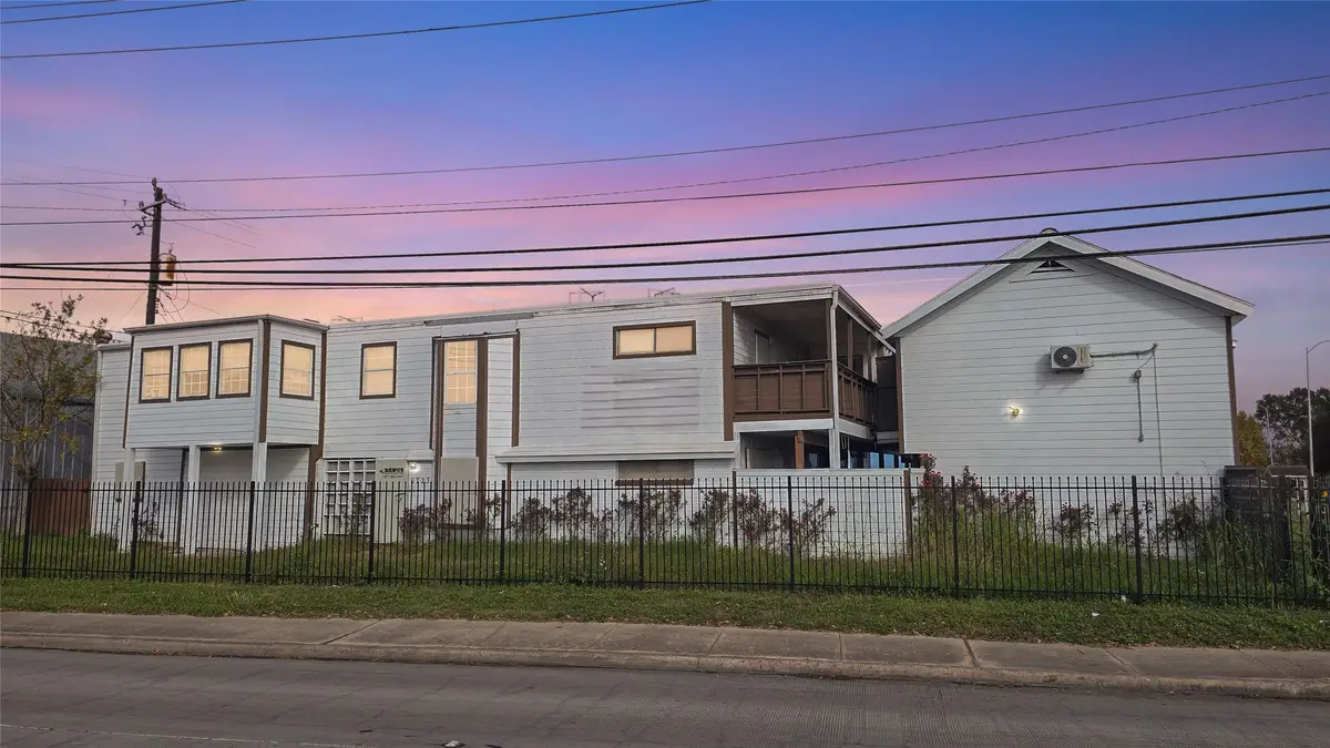 6723 South Loop E #9, Houston, TX 77087 - #1