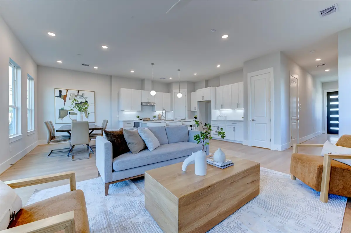 5130 Rosslyn Road, Houston, TX 77018 - #1