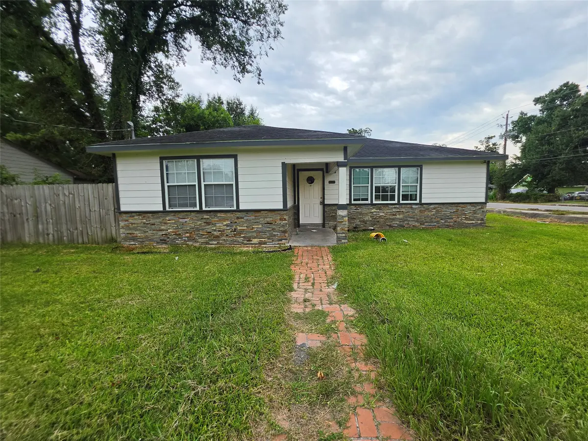 8202 Laura Koppe Road, Houston, TX 77028 - #1