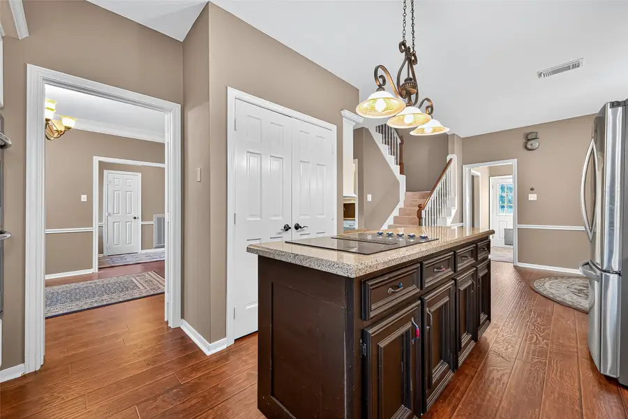 1519 Lofty Maple Trail, Kingwood, TX 77345 - Image #2