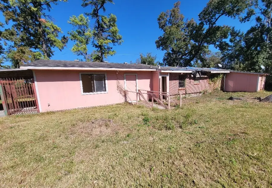 4600 Ireland Street, Houston, TX 77016 - Image #2