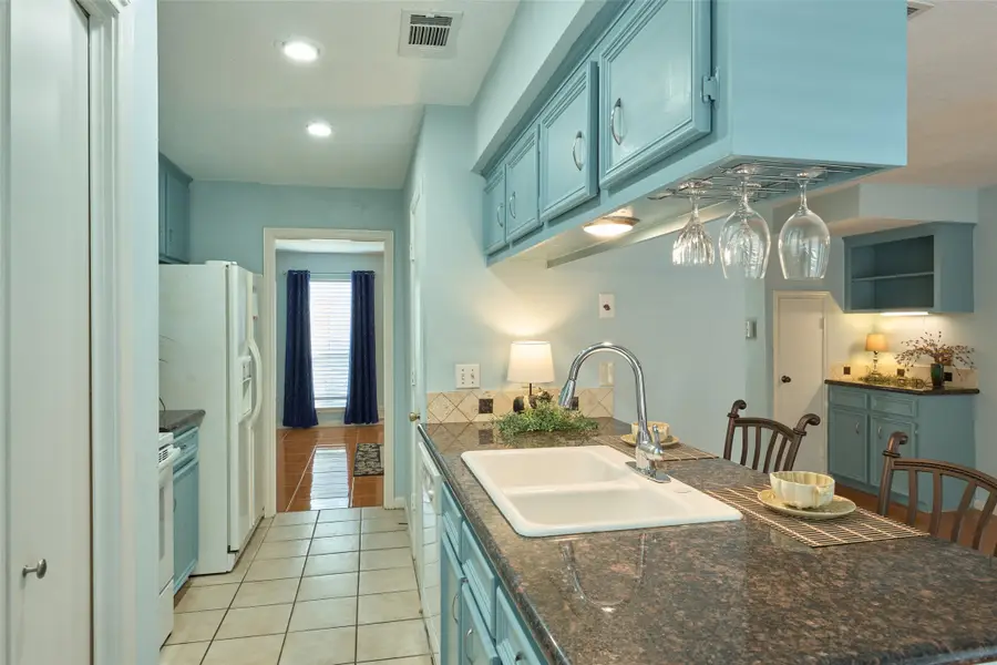 6700 Richardson Road #302, Houston, TX 77069 - #2