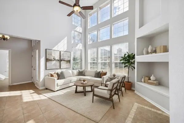 8942 Summer Ash Lane, Sugar Land, TX 77479