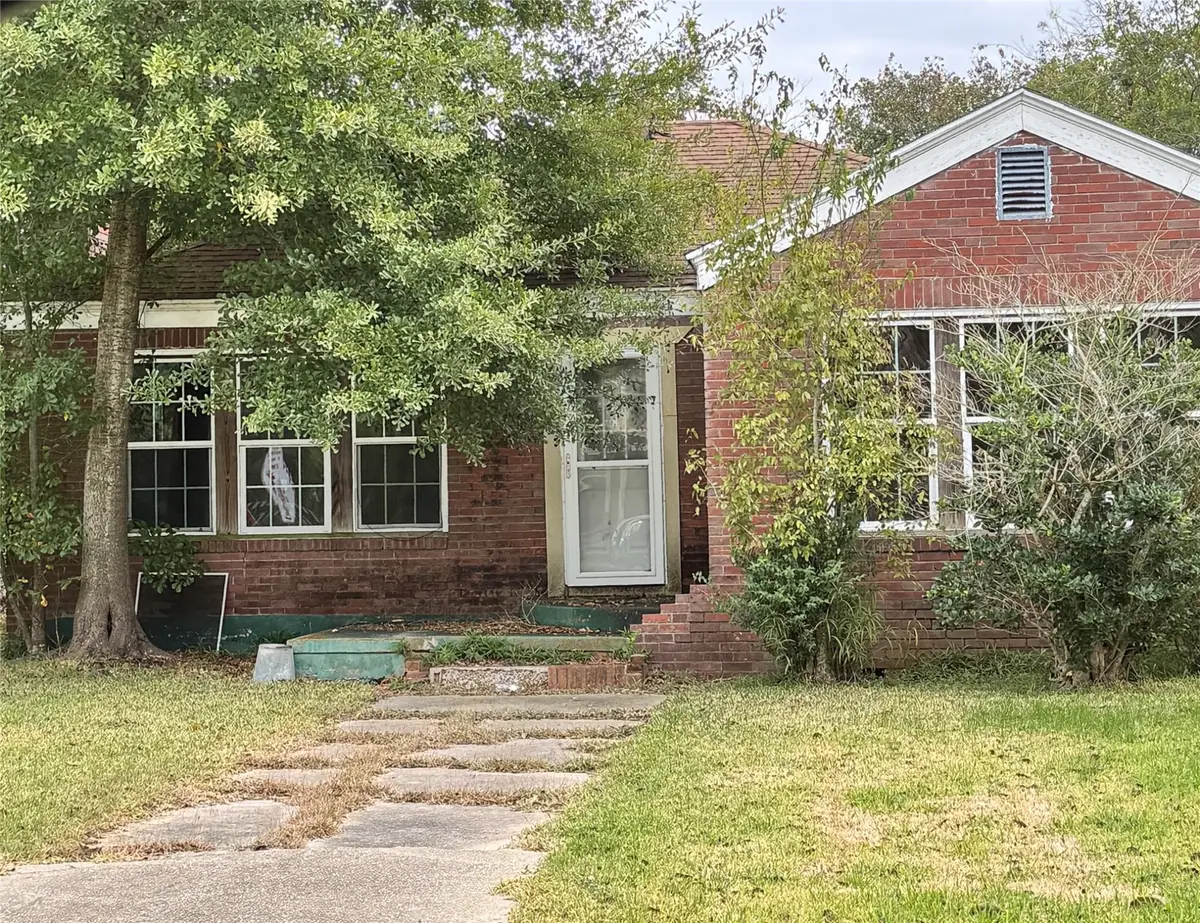 2340 19th Street, Port Arthur, TX 77640 - Image #1