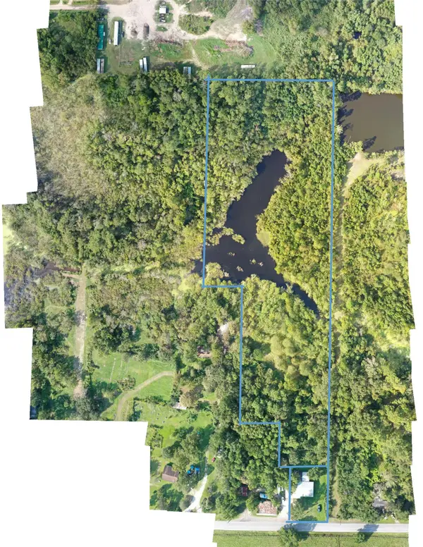 10095 Sleepy Hollow Road, Conroe, TX 77385