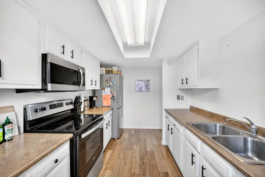 6975 Chasewood Drive, Stafford Missouri City, TX 77489 - #2