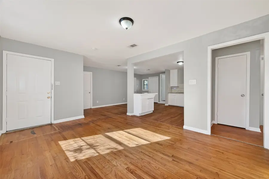 6127 Beldart Street, Houston, TX 77033 - #3
