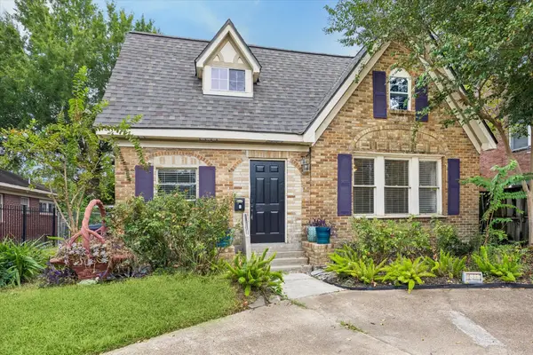 2906 Arbor Street, Houston, TX 77004