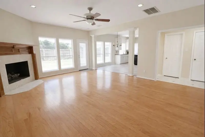 702 Epperson Way, Sugar Land, TX 77479 - Image #2