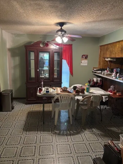 21 N Avenue D, Freeport, TX 77541 - Image #1