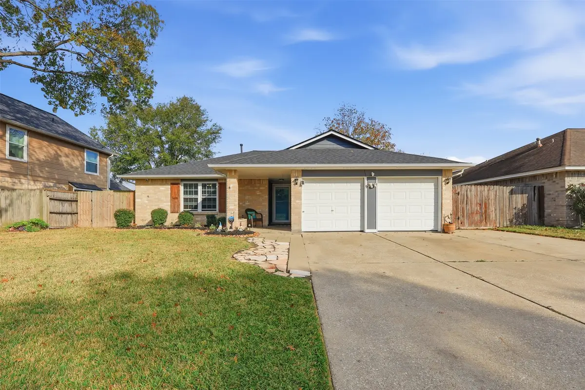 1201 Willowbriar Lane, Deer Park, TX 77536 - Image #1