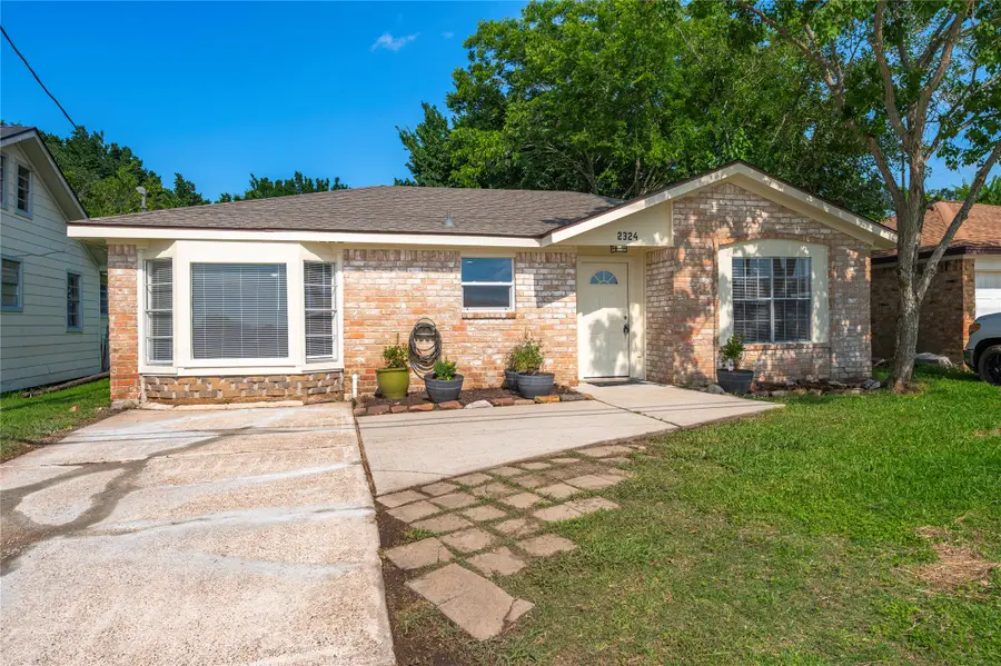 2324 N Logan Street, Texas City, TX 77590 - #2