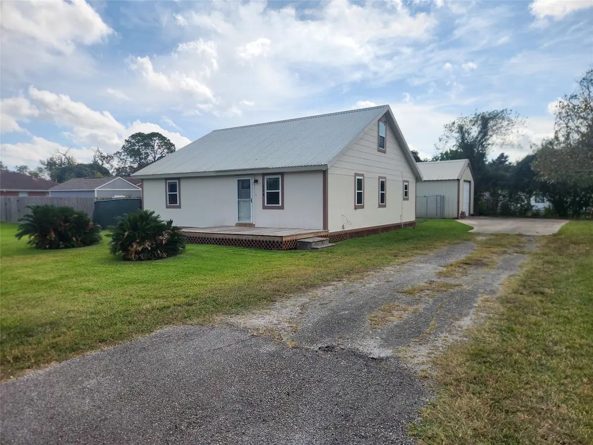 524 Avenue A, La Marque, TX 77568 - #1