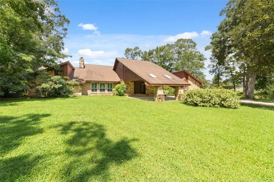 601 Brandon Road, Conroe, TX 77302 - Image #3