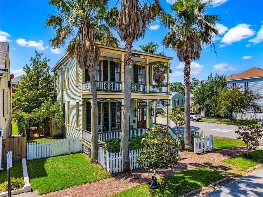 1427 Winnie Street, Galveston, TX 77550 - #3