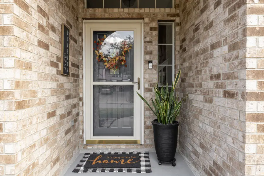 2106 Lexington Woods Drive, Spring, TX 77373 - Image #2