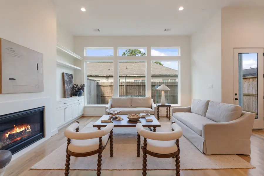 1213 Northwood, Houston, TX 77009 - Image #2