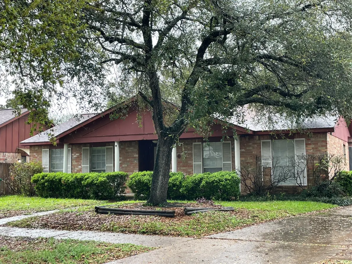 9010 Mellow Brook Drive, Houston, TX 77099 - #1