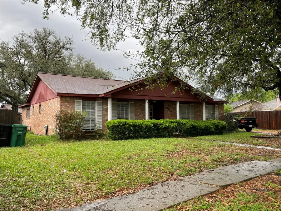 9010 Mellow Brook Drive, Houston, TX 77099 - #3