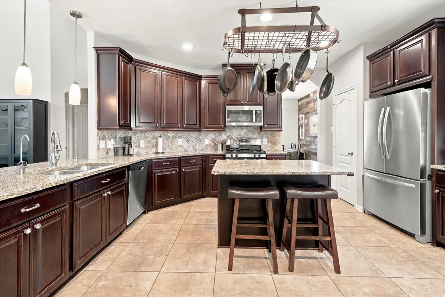 234 Dale Ridge Lane, Dickinson, TX 77539 - #2