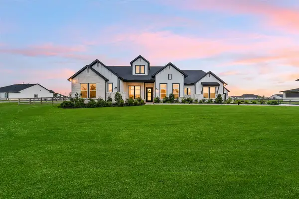 2016 Prairie Meadow Trail, Waller, TX 77484