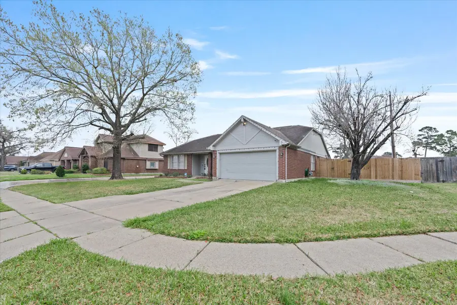 151 E Forest Lane, Houston, TX 77015 - #2