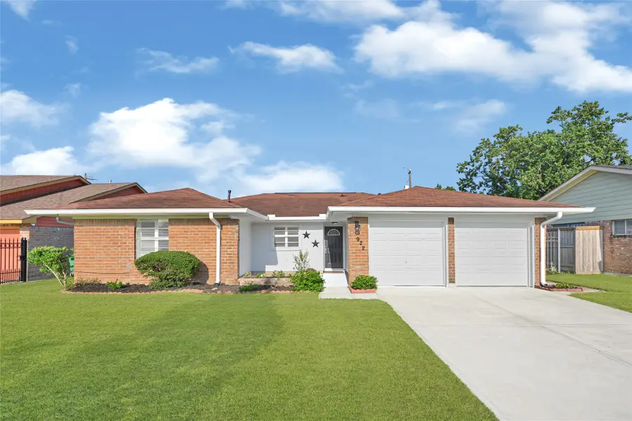 922 Centerwood Drive, Houston, TX 77013 - Image #2
