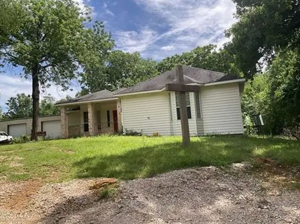 17804 County Road 2509, Eustace, TX 75124