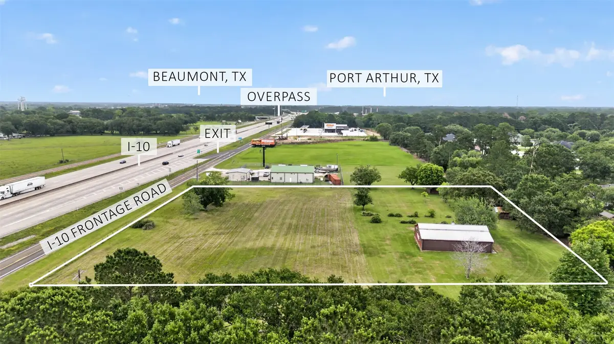 113 Dugat Rd, Winnie, TX 77665 - #1