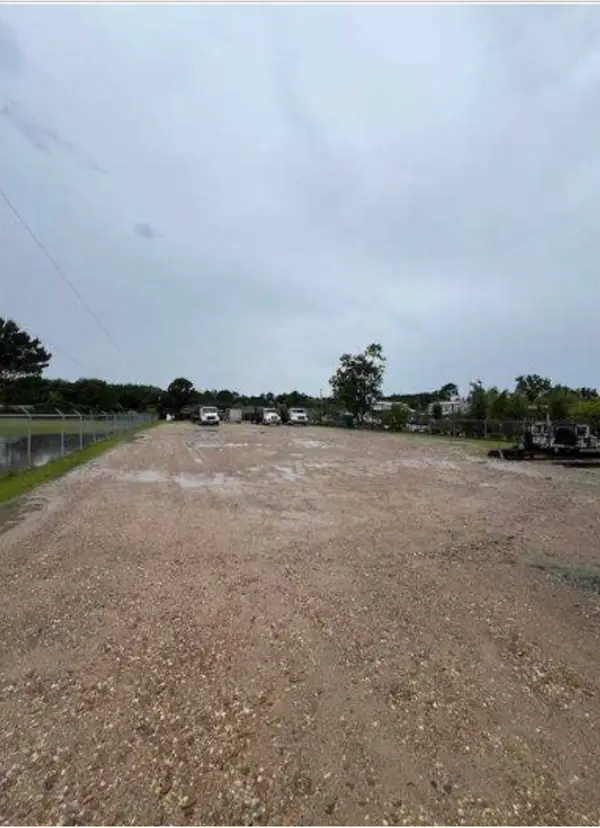 19007 Frederick Drive, Tomball, TX 77377