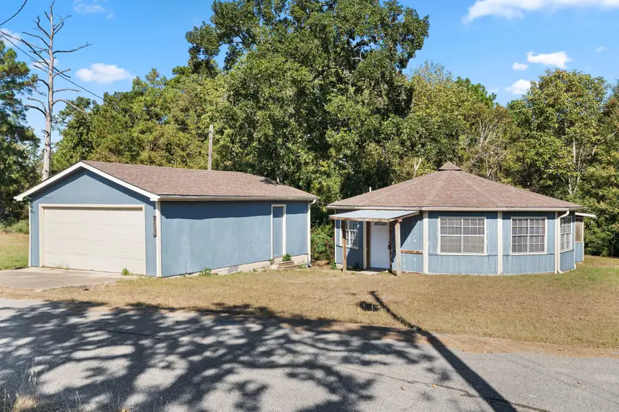 2 Tejas Street, Huntsville, TX 77320 - Image #3