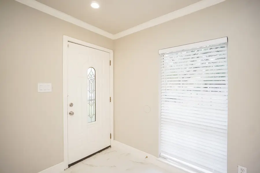 11614 Brookledge Drive, Houston, TX 77099 - Image #2