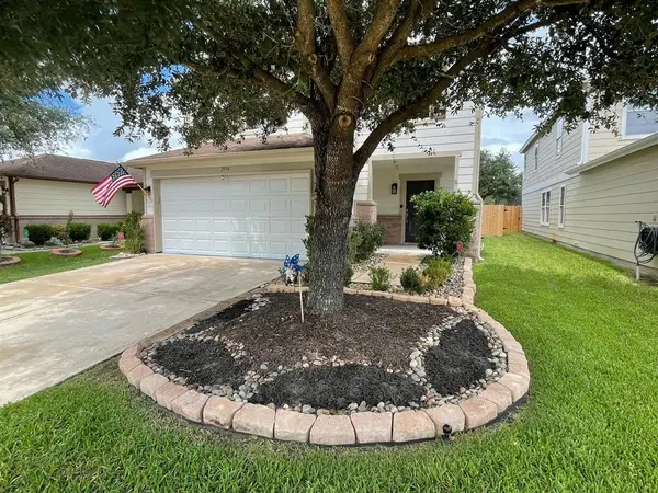 2934 Valiant Scene Court, Houston, TX 77038