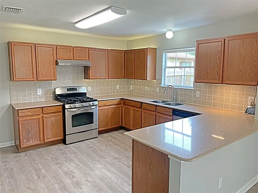 2934 Valiant Scene Court, Houston, TX 77038 - Image #3