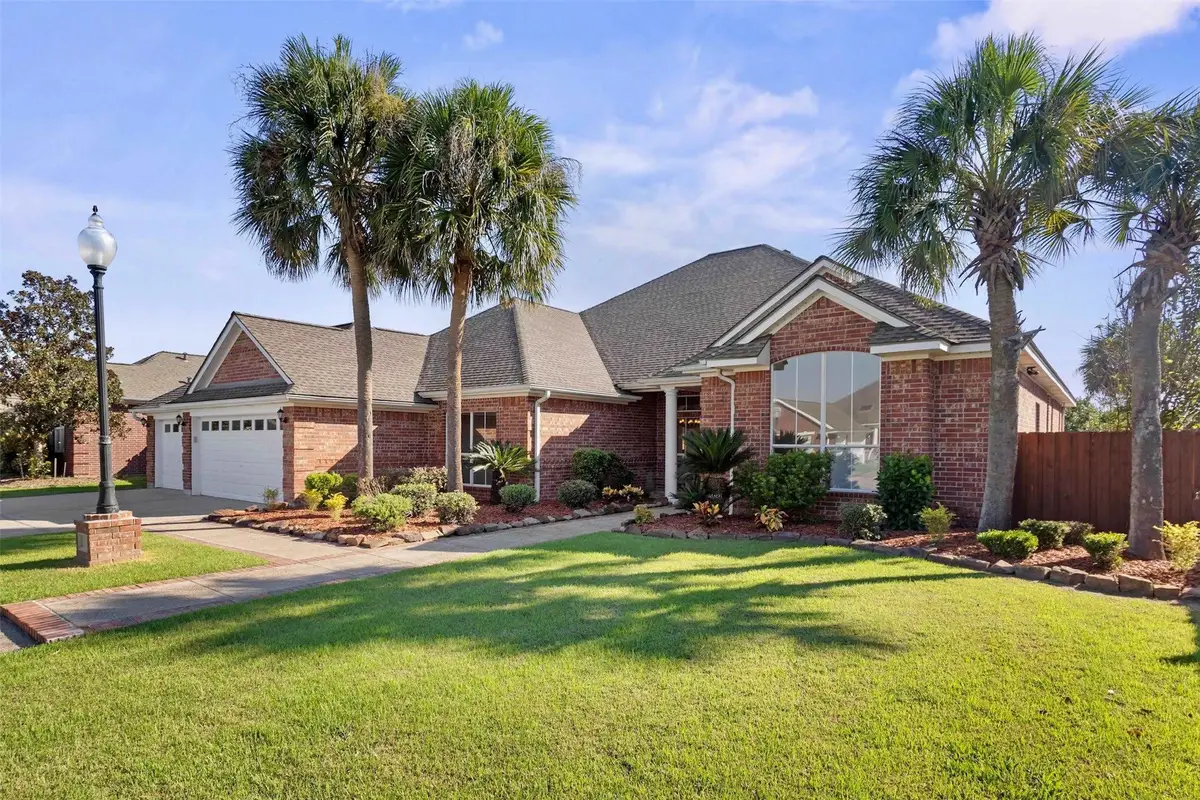 6335 Chasse Stone, Orange, TX 77632 - #1