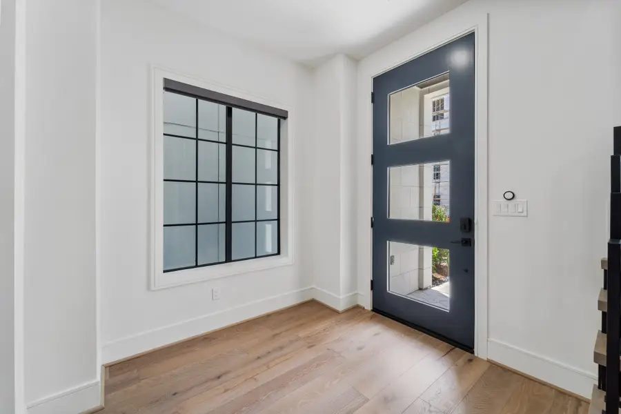 948 Blackshire Lane, Houston, TX 77055 - Image #3