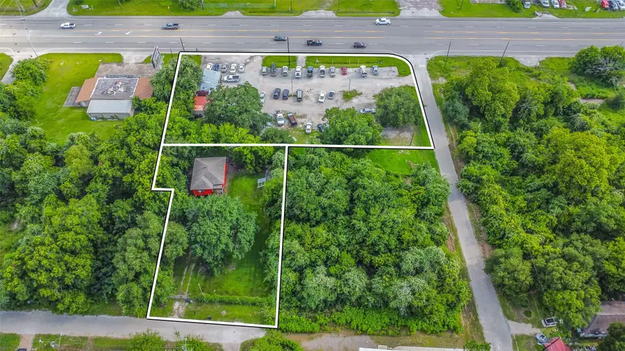 6714 Highway 6, Hitchcock, TX 77563 - Image #3