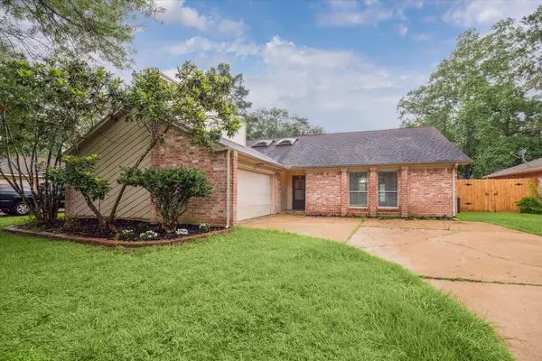 25903 Long Hill Lane, Spring, TX 77373