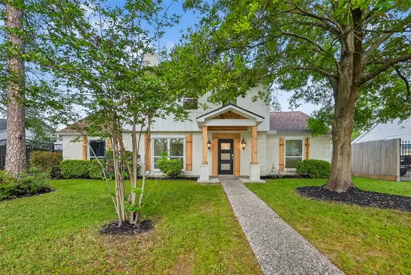 2734 Triway Lane, Houston, TX 77043